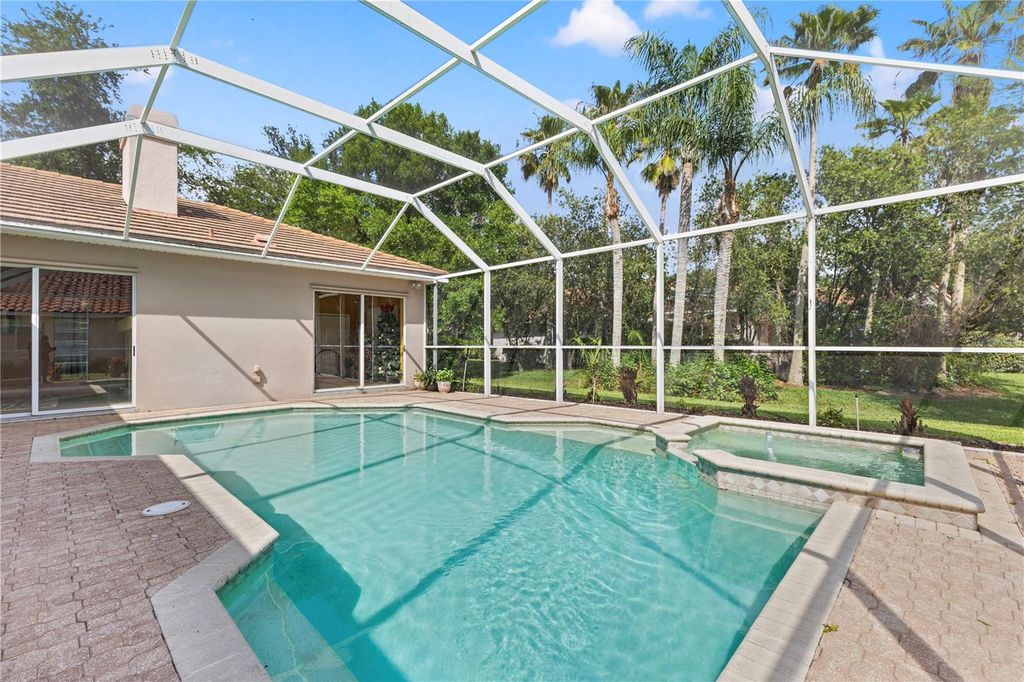 Image 47 of property listing at 17861 ARBOR GREENE DRIVE, Tampa, FL 33647