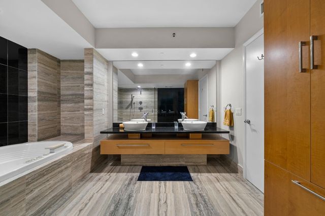 101 S Fort Lauderdale Beach Boulevard 907, Fort Lauderdale, FL 33316