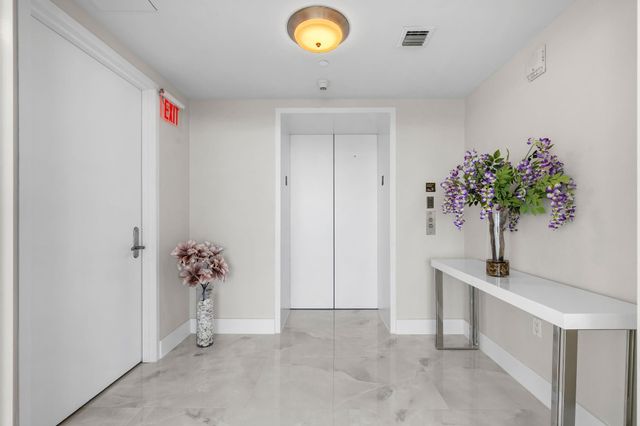 101 S Fort Lauderdale Beach Boulevard 907, Fort Lauderdale, FL 33316