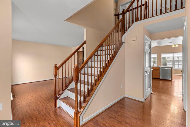 155 HUNTER CREEK DR, York, PA 17406