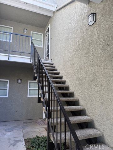 27648 Susan Beth Way H, Saugus, CA 91350