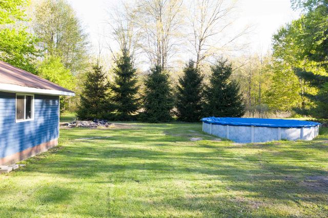 5219 Remer Road, East China, MI 48054
