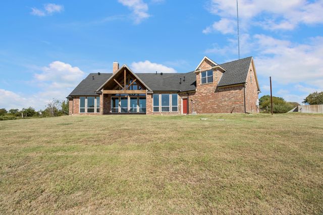 1943 Alsdorf Road, Ennis, TX 75119
