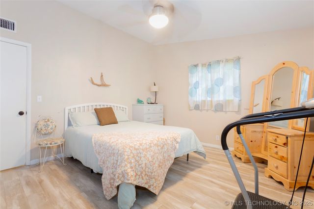 2013 N A Street, Mcalester, OK 74501