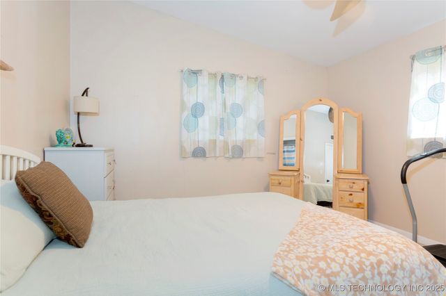 2013 N A Street, Mcalester, OK 74501