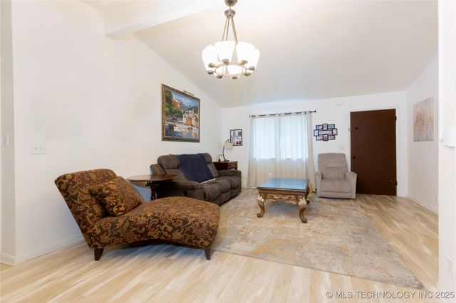 2013 N A Street, Mcalester, OK 74501