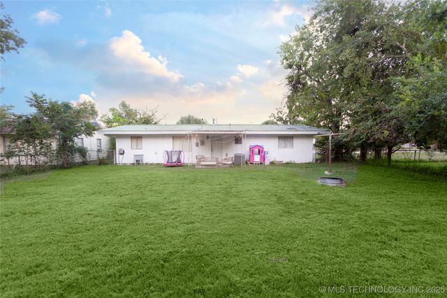 2013 N A Street, Mcalester, OK 74501