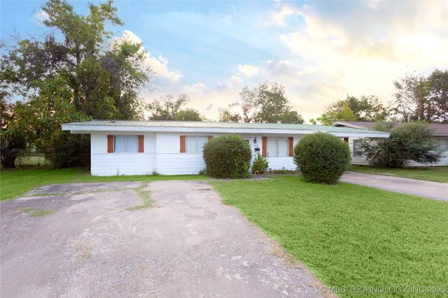 2013 N A Street, Mcalester, OK 74501