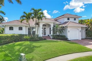 316 Waterleaf CT, Marco Island, FL 34145