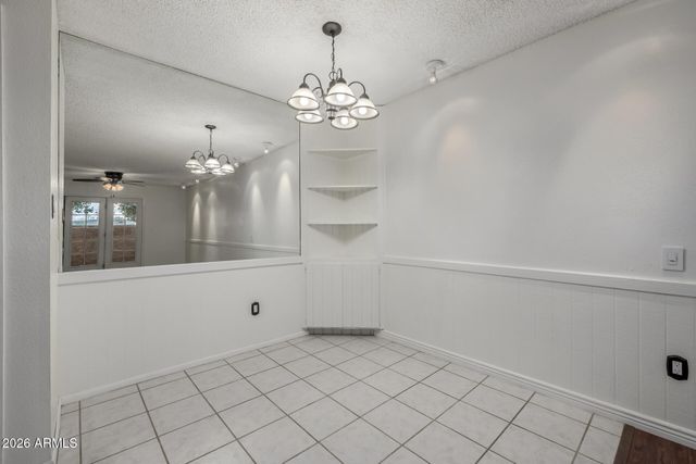 540 N MAY -- 1148, Mesa, AZ 85201