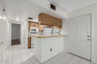 540 N MAY -- 1148, Mesa, AZ 85201