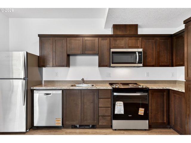 7545 N OLIN Ave 201, Portland, OR 97203