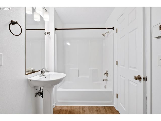 7545 N OLIN Ave 201, Portland, OR 97203