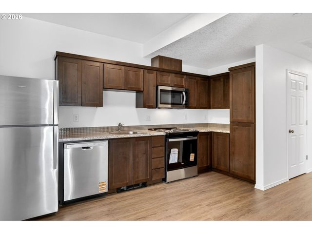 7545 N OLIN Ave 201, Portland, OR 97203