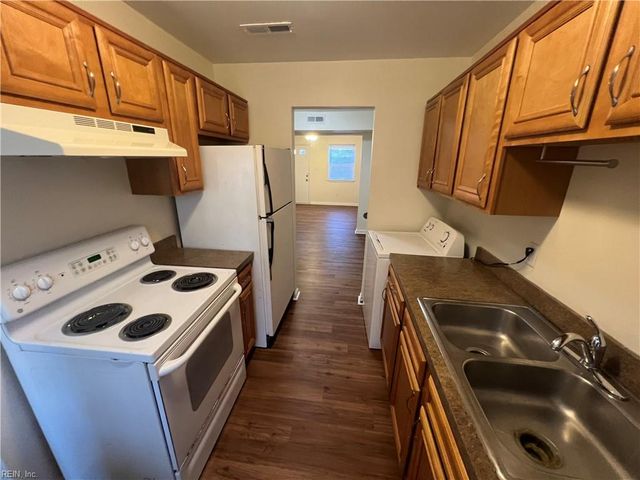 936 Maryland AVE, Virginia Beach, VA 23451