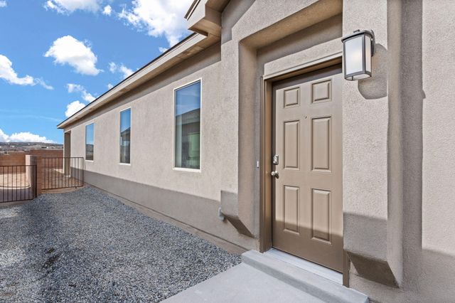 4238 Via De Ventura, Santa Fe, NM 87507