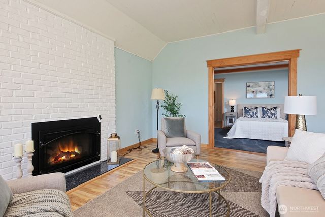 2977 North Bluff Road, Greenbank, WA 98253