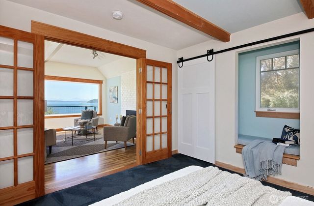 2977 North Bluff Road, Greenbank, WA 98253