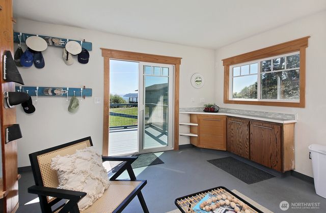 2977 North Bluff Road, Greenbank, WA 98253