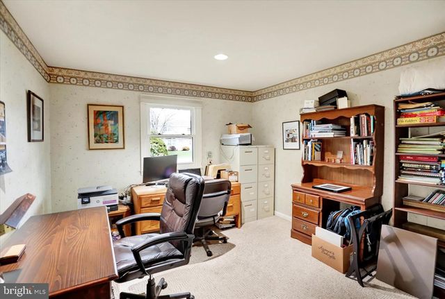 201 WESTVIEW DRIVE, Mechanicsburg, PA 17055