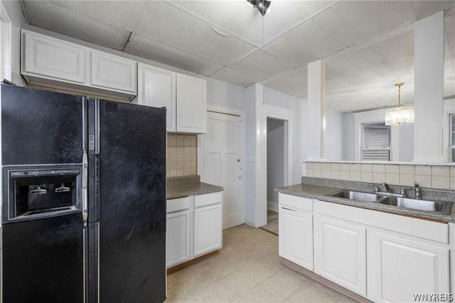 572 Wyoming Avenue, Buffalo, NY 14215