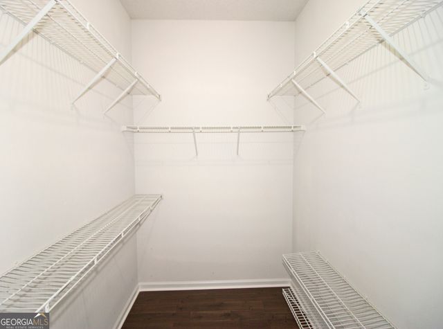 303 Leeward Walk Lane, Alpharetta, GA 30005