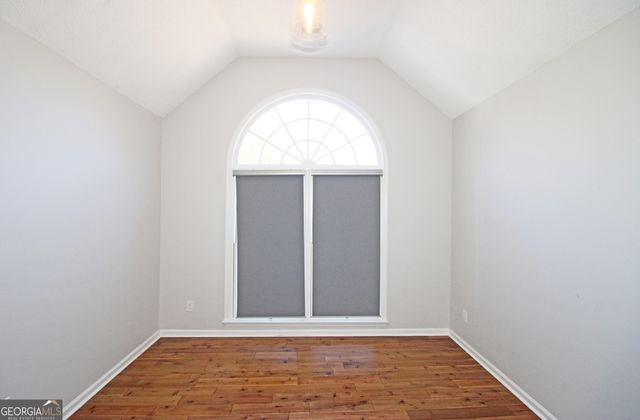 303 Leeward Walk Lane, Alpharetta, GA 30005