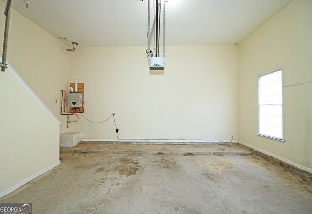 303 Leeward Walk Lane, Alpharetta, GA 30005