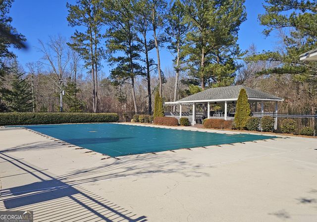 303 Leeward Walk Lane, Alpharetta, GA 30005