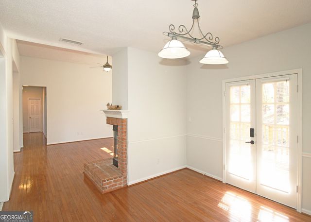 303 Leeward Walk Lane, Alpharetta, GA 30005