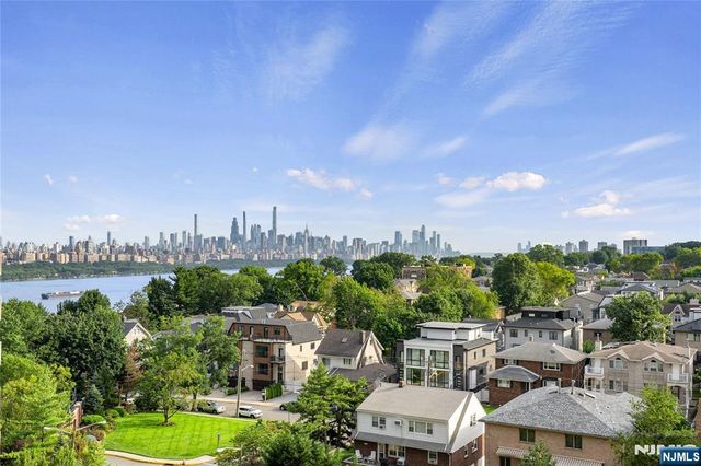 200 Winston Drive 718, Cliffside Park, NJ 07010