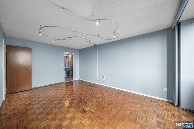 200 Winston Drive 718, Cliffside Park, NJ 07010