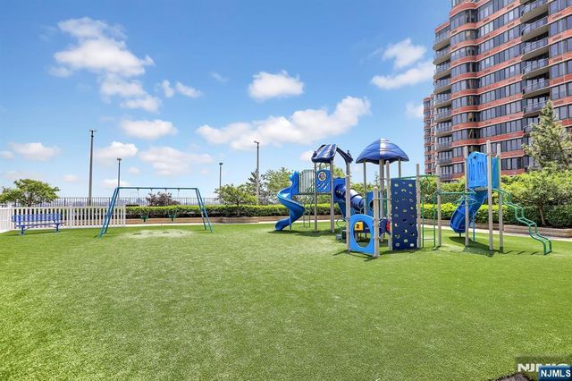 200 Winston Drive 718, Cliffside Park, NJ 07010