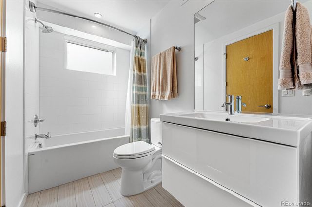 3229 W 20th Avenue, Denver, CO 80211