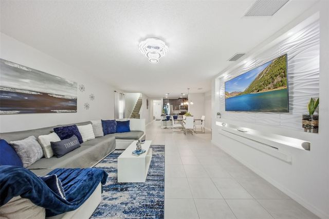 1669 SWAN SWIM DRIVE, Davenport, FL 33837