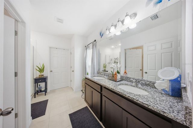 1669 SWAN SWIM DRIVE, Davenport, FL 33837