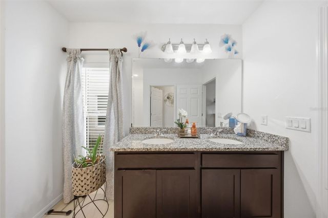 1669 SWAN SWIM DRIVE, Davenport, FL 33837