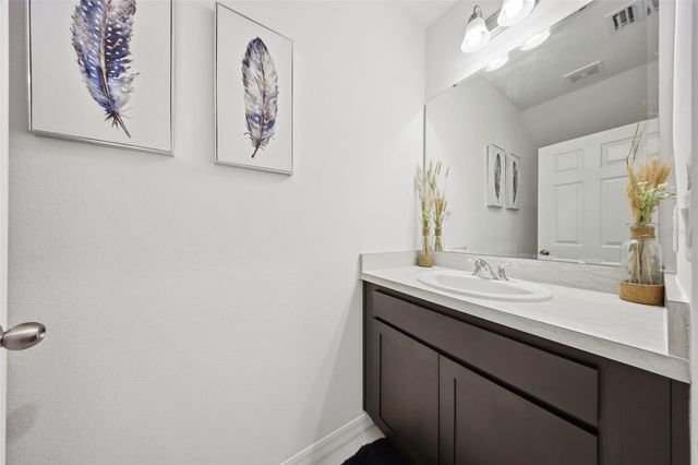 1669 SWAN SWIM DRIVE, Davenport, FL 33837