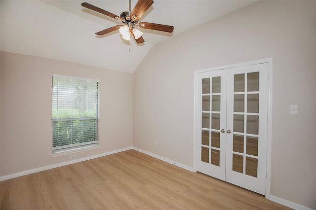 914 Cove Crest Trail, Fresno, TX 77545
