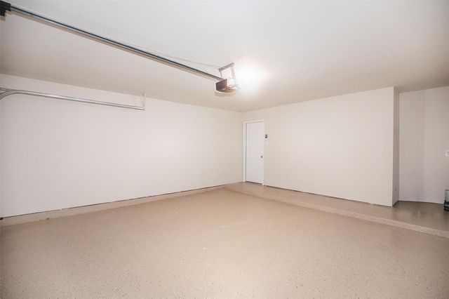 914 Cove Crest Trail, Fresno, TX 77545