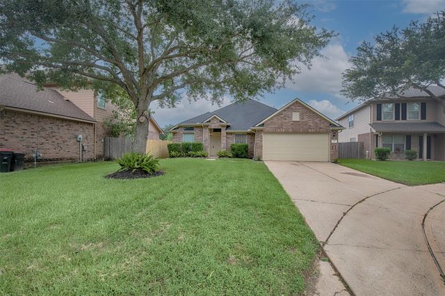 914 Cove Crest Trail, Fresno, TX 77545