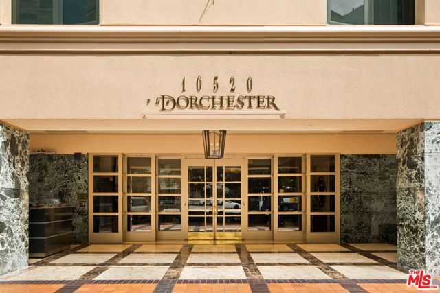 10520 Wilshire Boulevard 303, Los Angeles, CA 90024