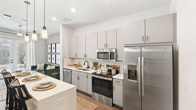 1735 N Greenville Avenue 3103, Richardson, TX 75081