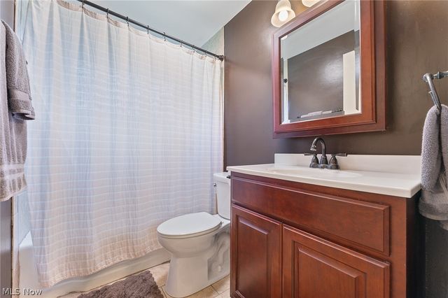 3870 Cumberland Drive, Youngstown, OH 44515