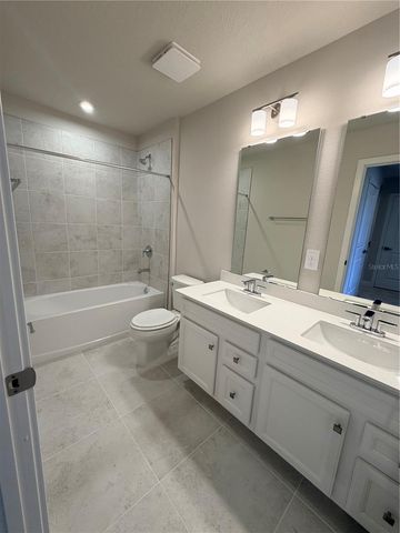 12314 AMBER CREEK CIRCLE, Bradenton, FL 34211