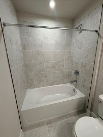 12314 AMBER CREEK CIRCLE, Bradenton, FL 34211