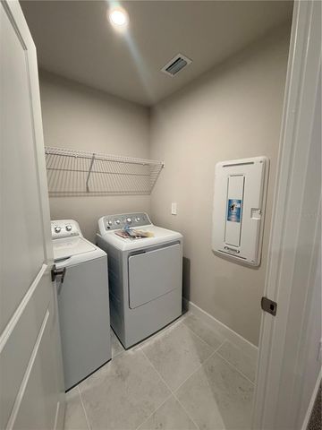 12314 AMBER CREEK CIRCLE, Bradenton, FL 34211