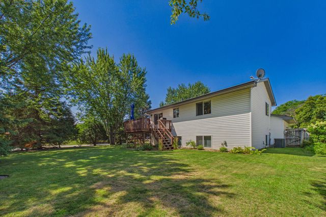 1401 Driving Park Road, Stillwater, MN 55082
