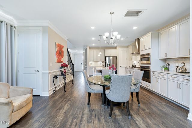 2520 Forge Village Way, Apex, NC 27523