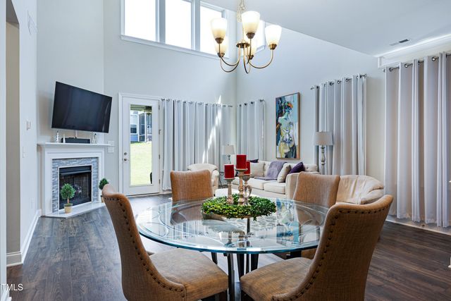 2520 Forge Village Way, Apex, NC 27523